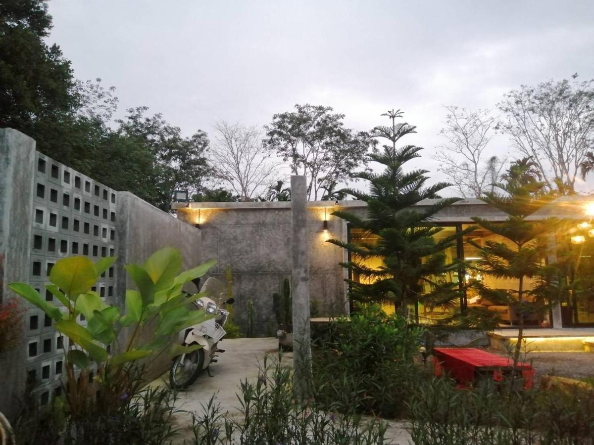 The Box Promkiri Nakhon Si Thammarat Exterior foto