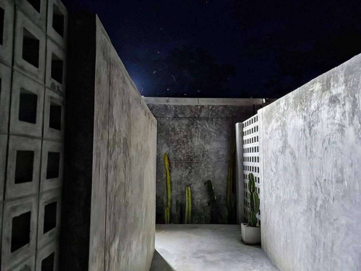 The Box Promkiri Nakhon Si Thammarat Exterior foto