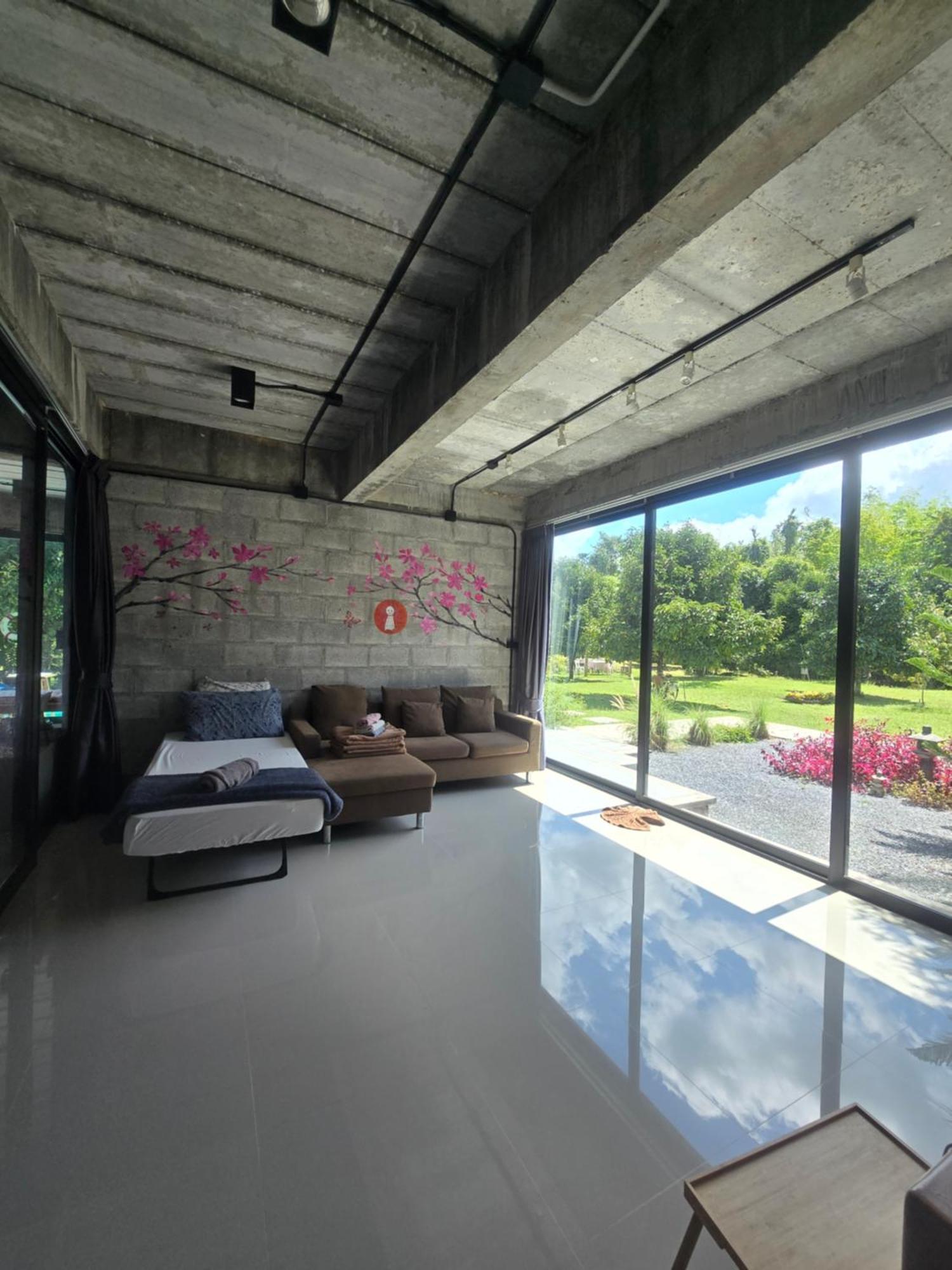 The Box Promkiri Nakhon Si Thammarat Exterior foto