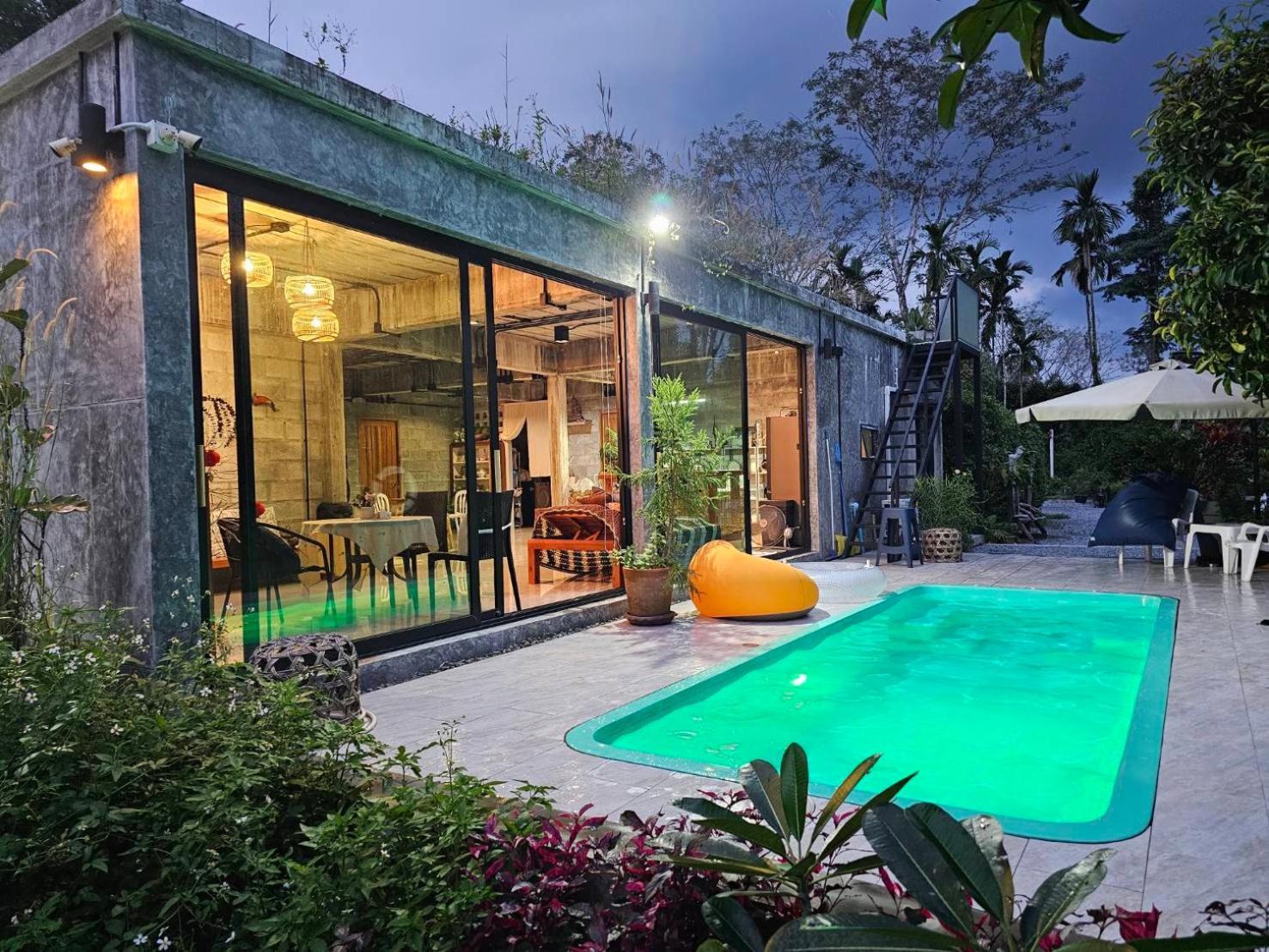 The Box Promkiri Nakhon Si Thammarat Exterior foto