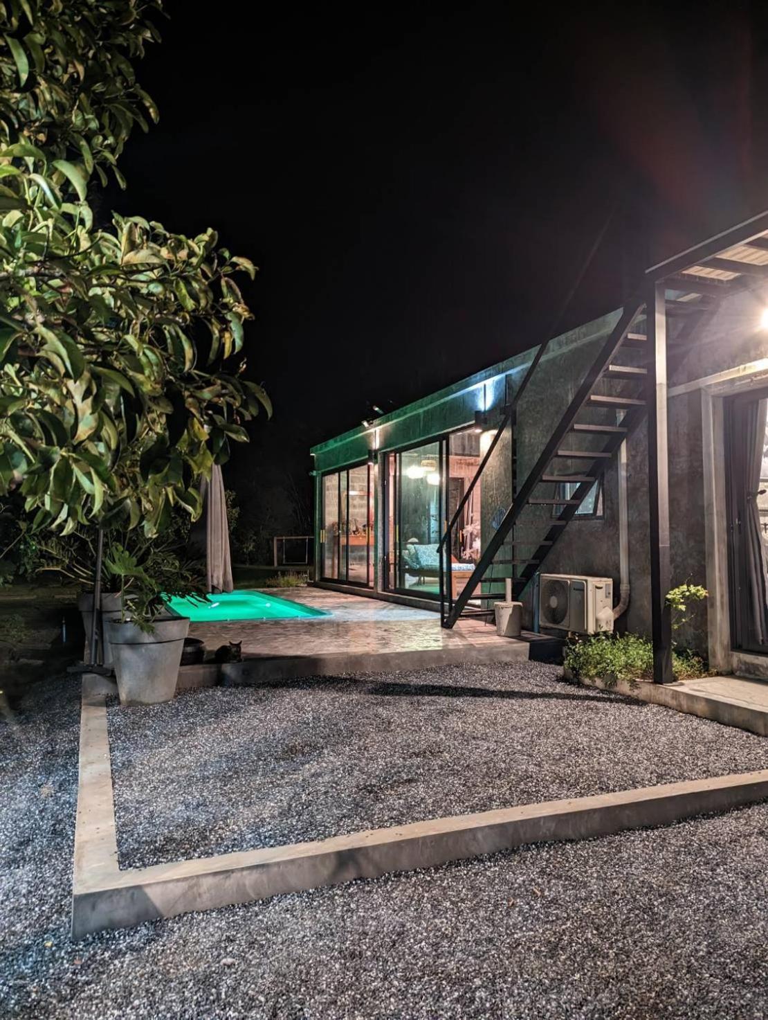 The Box Promkiri Nakhon Si Thammarat Exterior foto